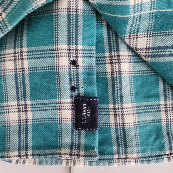 L.L. BEAN Teal Plaid Flannel Shirt traditional fit men's size medium - Picture 7 of 13